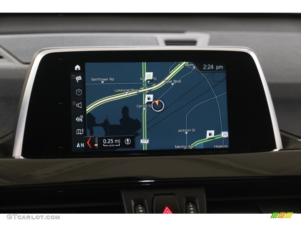 2018 X1 xDrive28i - Mineral Grey Metallic / Black photo #12