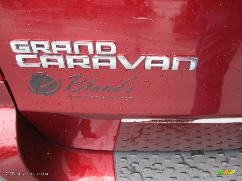 2019 Grand Caravan SE - Octane Red Pearl / Black photo #26