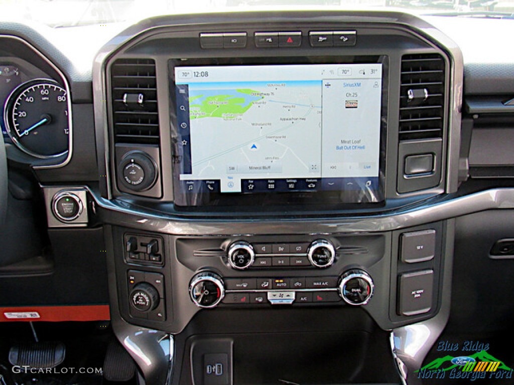 2022 F150 XLT SuperCrew 4x4 - Oxford White / Black photo #18