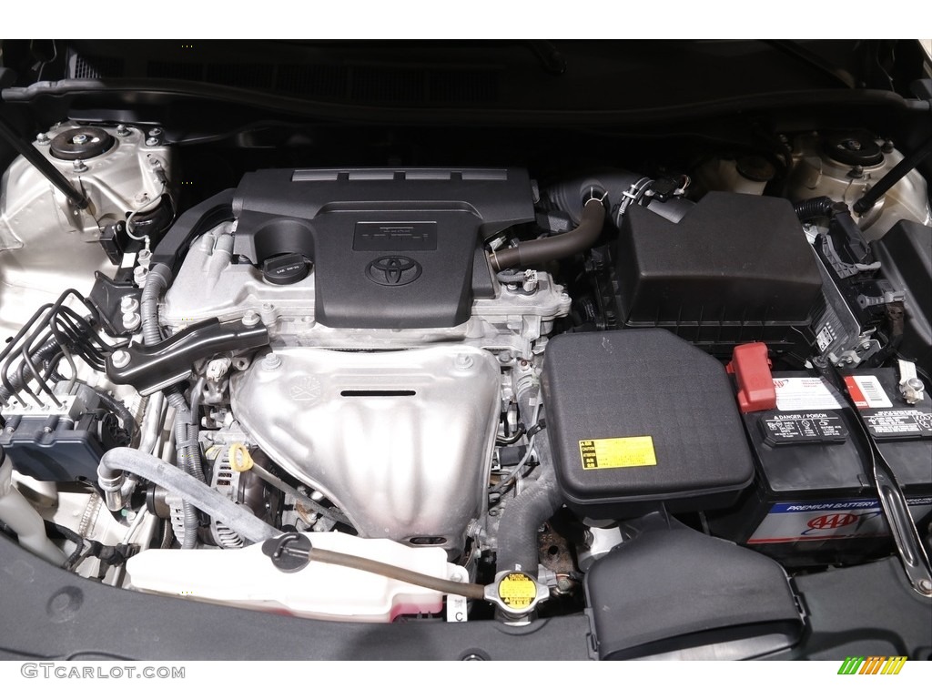 2014 Camry LE - Creme Brulee Metallic / Ivory photo #18