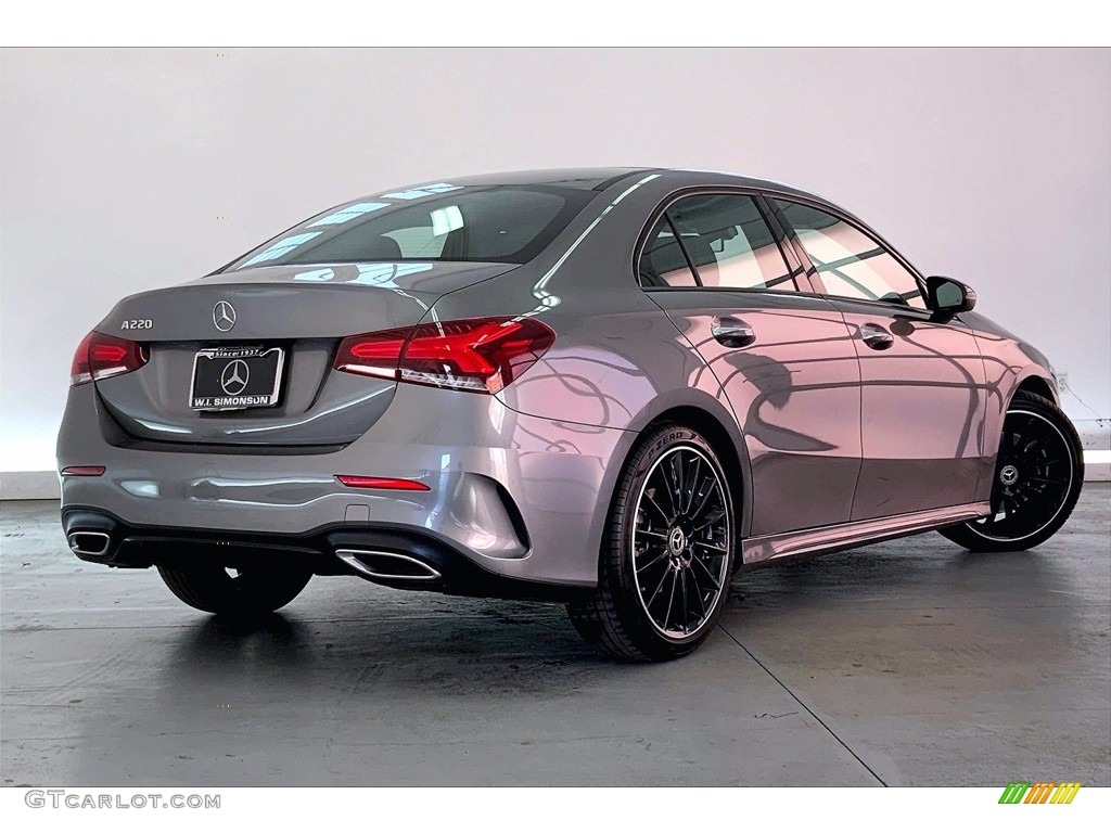 2019 A 220 Sedan - Mountain Grey Metallic / Neva Grey/Black photo #13