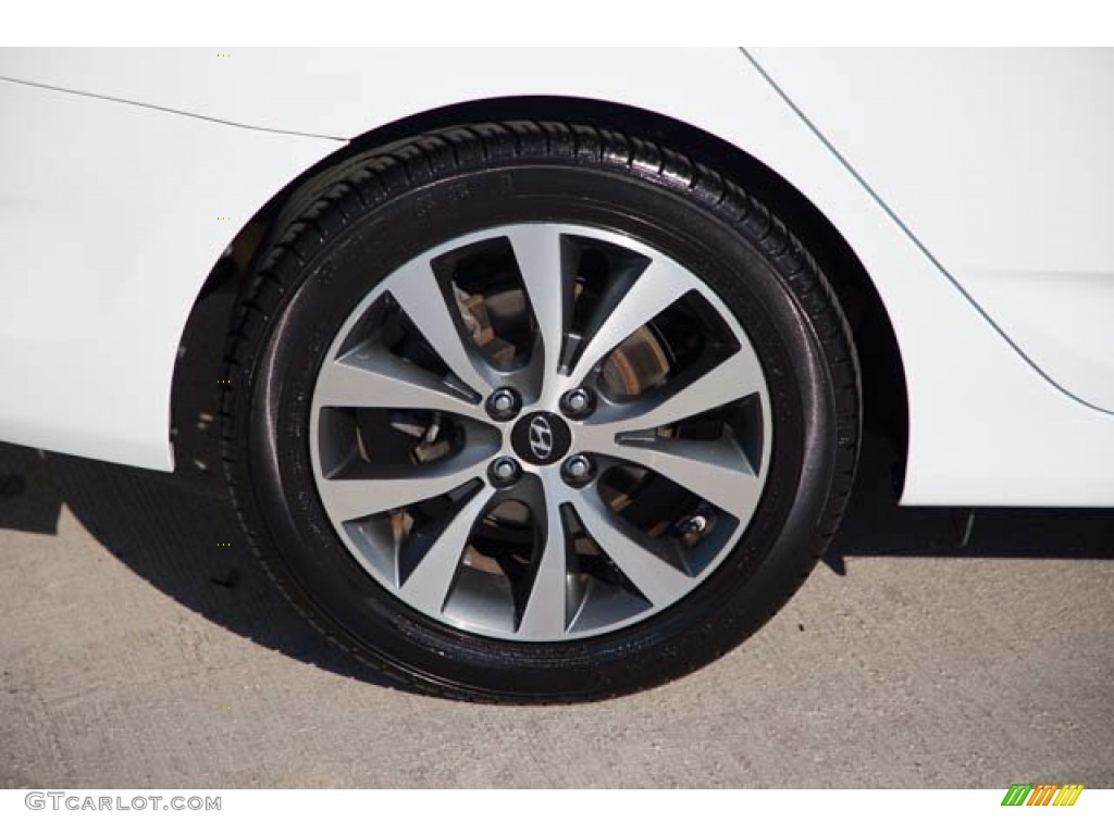 2015 Hyundai Accent GLS Wheel Photo #143620015