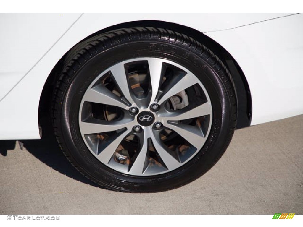 2015 Hyundai Accent GLS Wheel Photo #143620054
