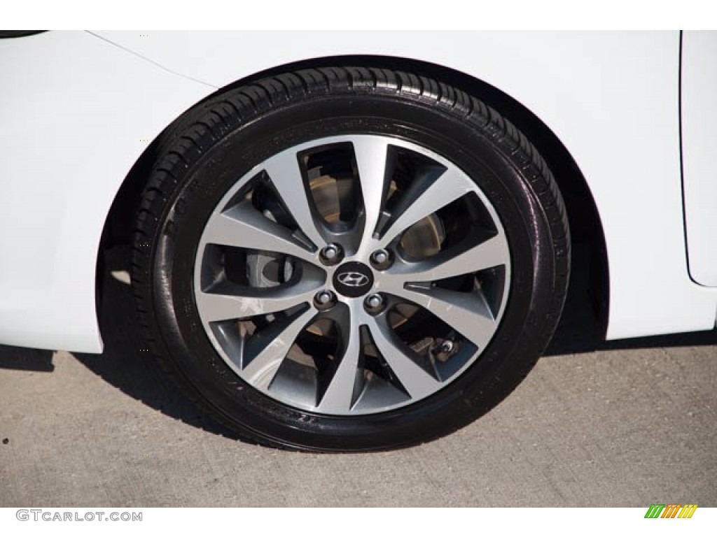 2015 Hyundai Accent GLS Wheel Photo #143620078