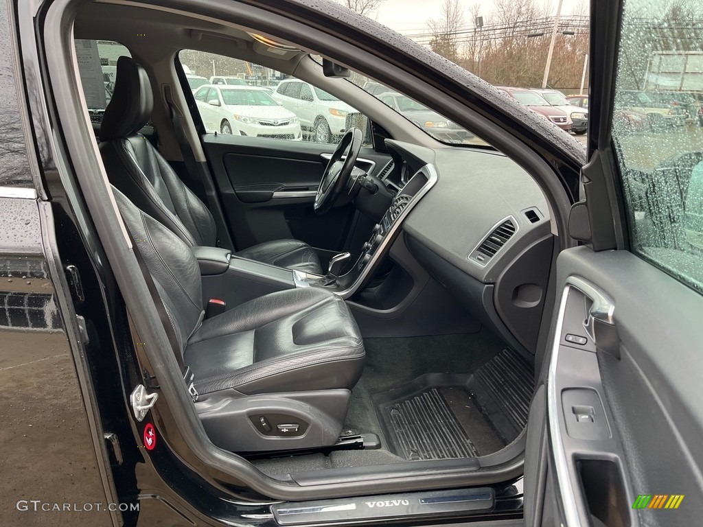 2014 Volvo XC60 T6 AWD Front Seat Photo #143620529
