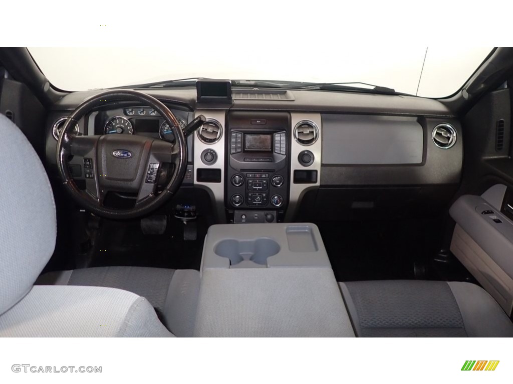 2013 F150 XLT SuperCrew 4x4 - Ingot Silver Metallic / Steel Gray photo #23