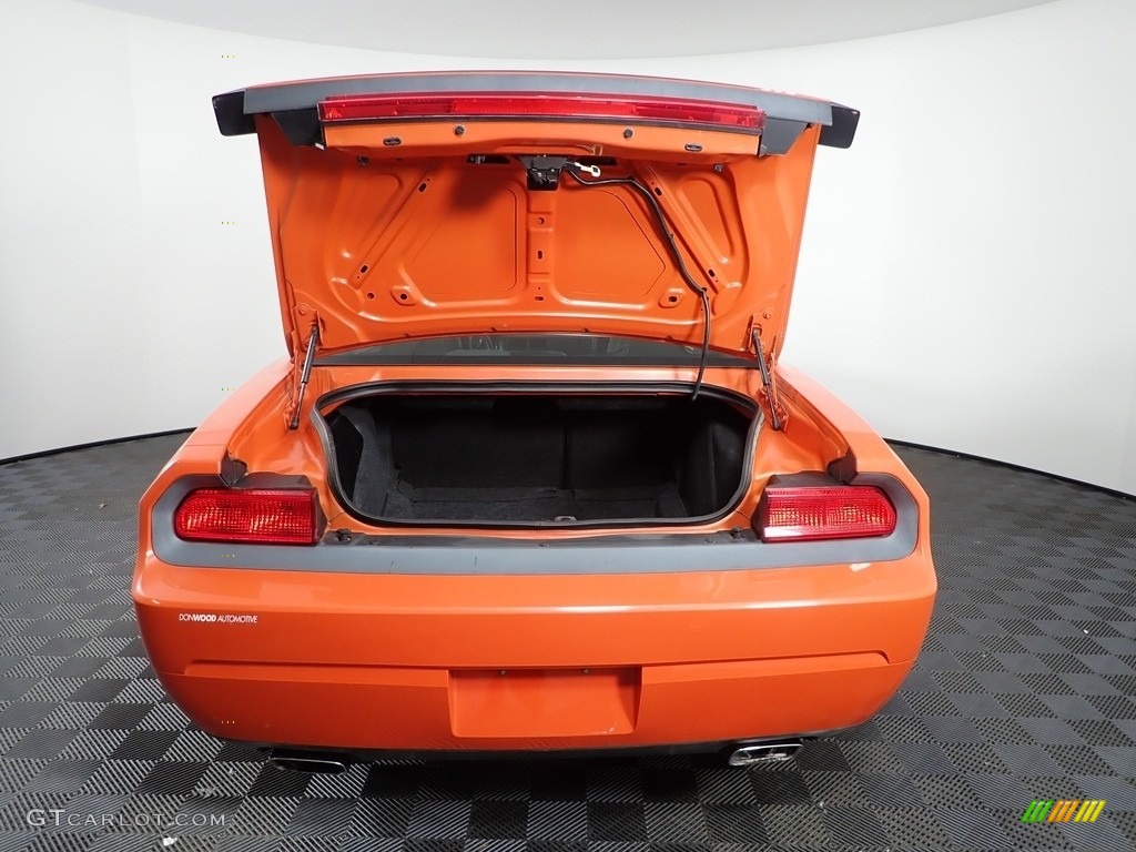 2009 Challenger SRT8 - HEMI Orange / Dark Slate Gray photo #12