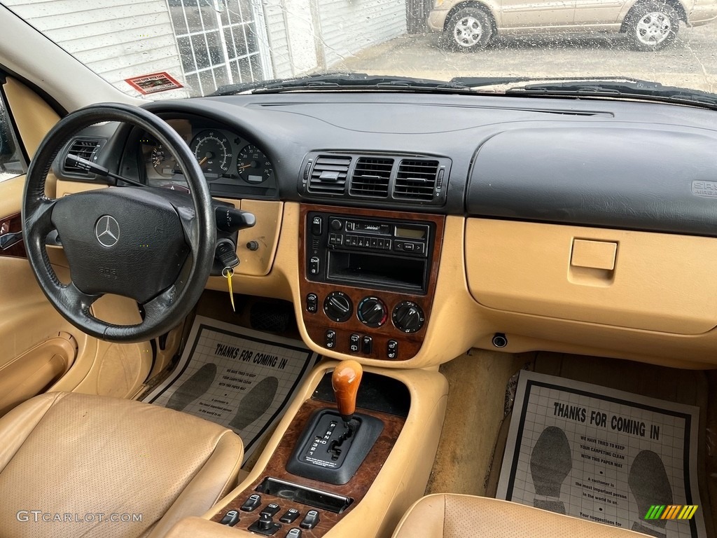 1999 ML 430 4Matic - Ruby Red Metallic / Sand photo #17