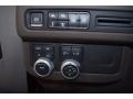 Onyx Black - Yukon SLT 4WD Photo No. 12