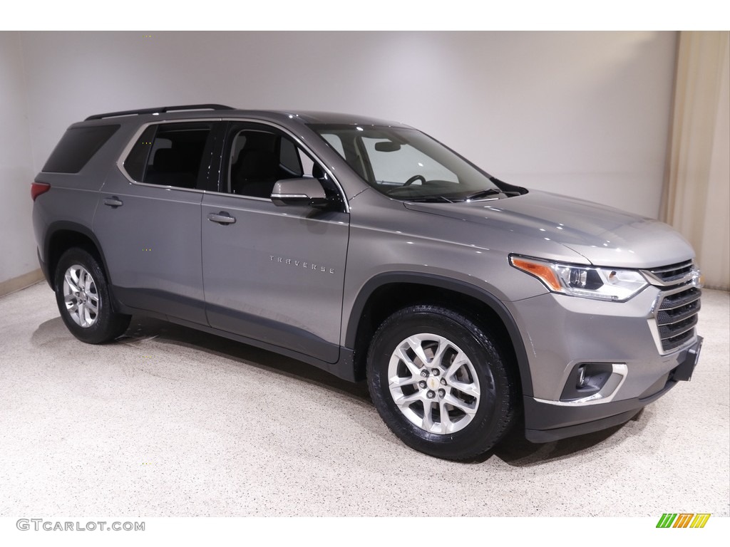2019 Traverse LT - Pepperdust Metallic / Jet Black photo #1