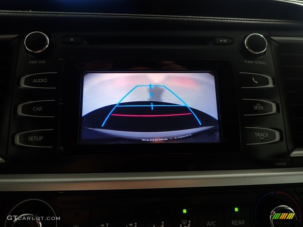 2014 Highlander LE - Silver Sky Metallic / Ash photo #2