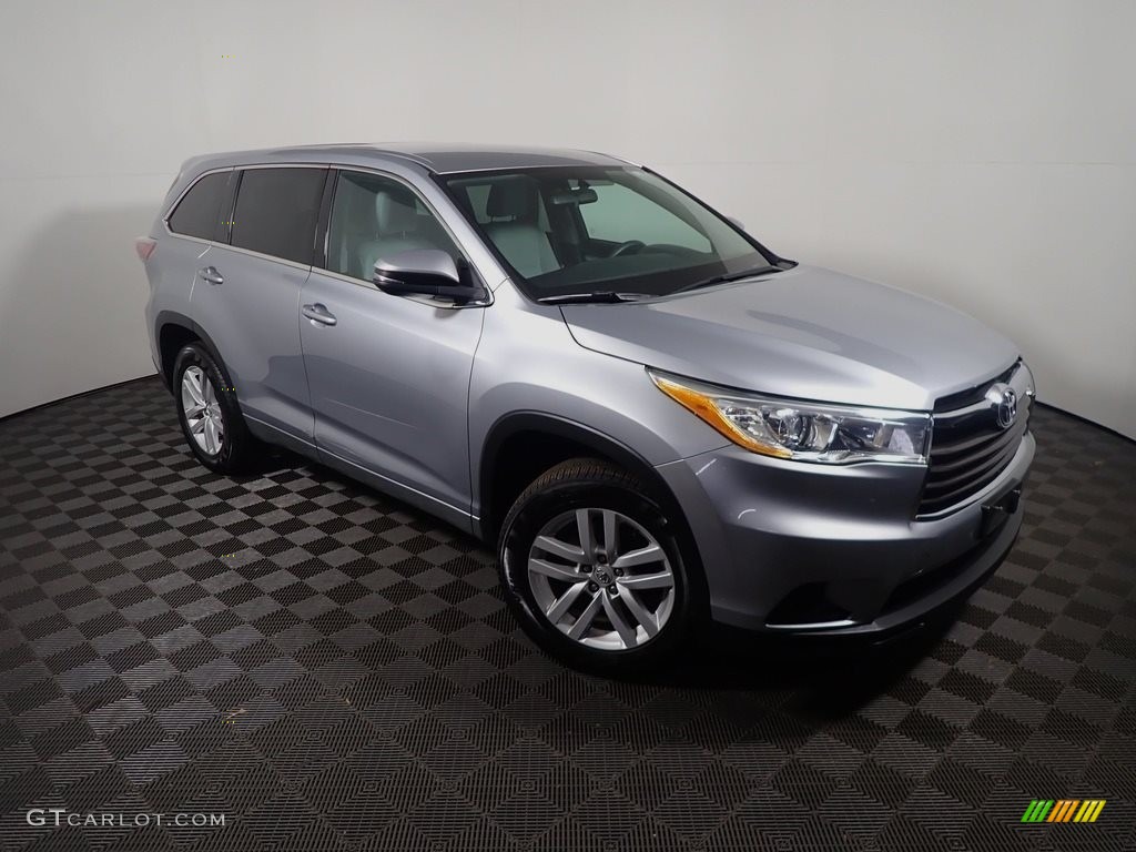 2014 Highlander LE - Silver Sky Metallic / Ash photo #3