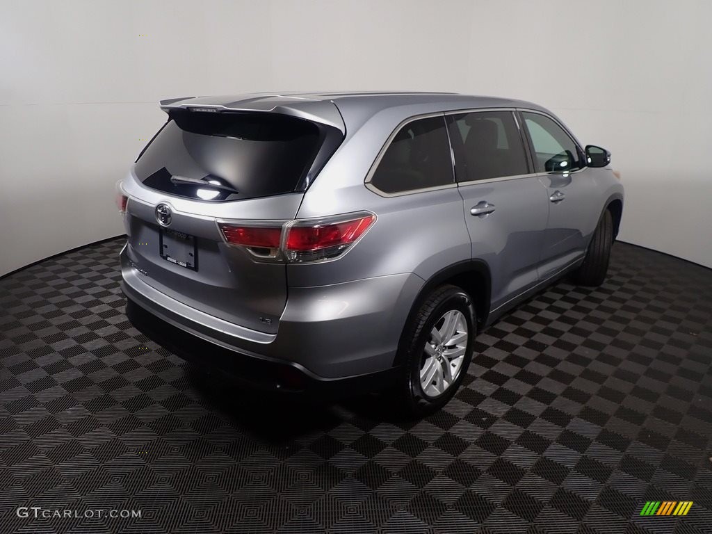 2014 Highlander LE - Silver Sky Metallic / Ash photo #16