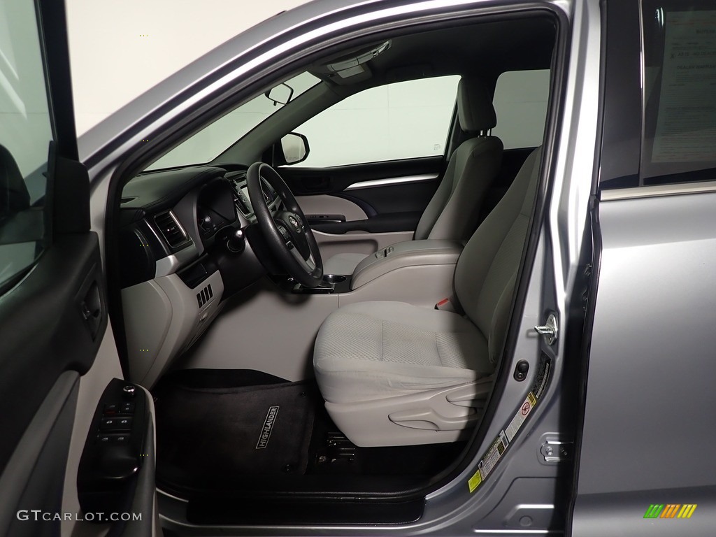 2014 Highlander LE - Silver Sky Metallic / Ash photo #21