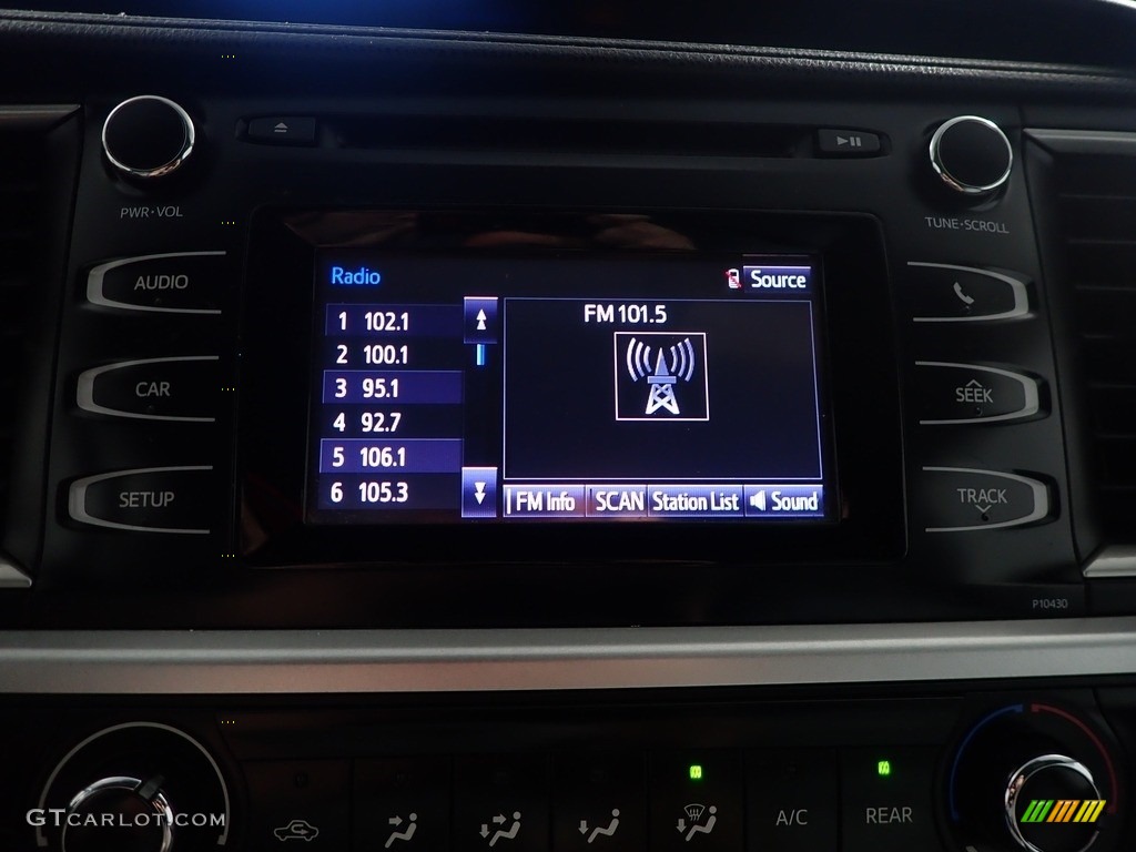 2014 Highlander LE - Silver Sky Metallic / Ash photo #25