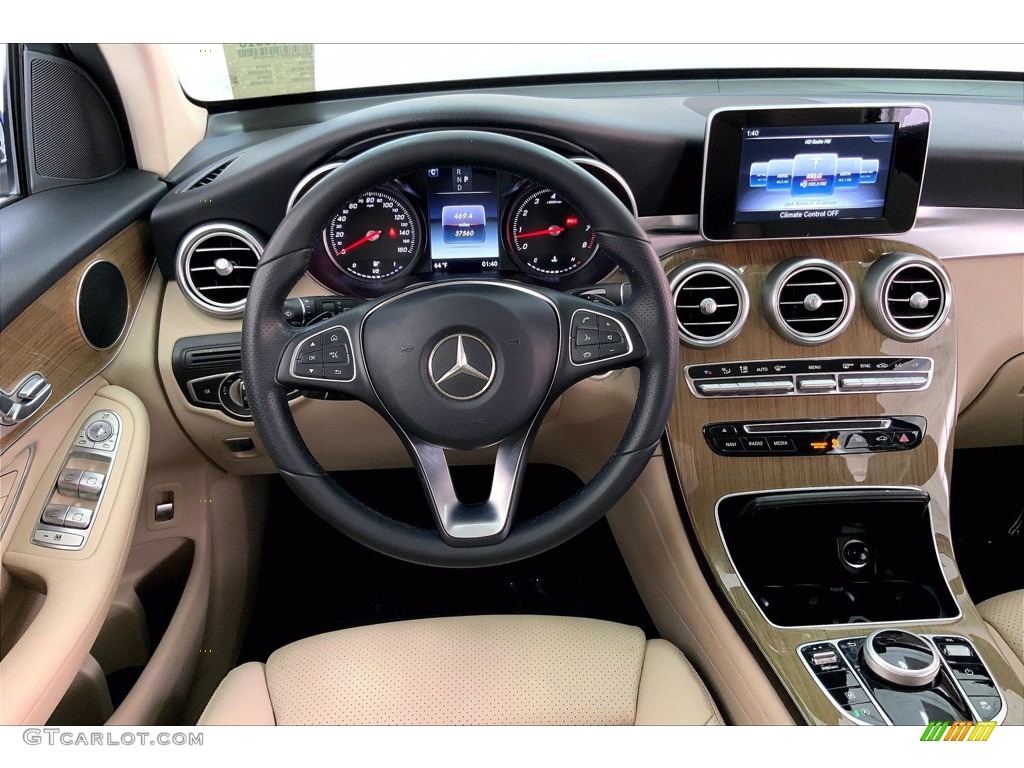 2018 GLC 300 - Brilliant Blue Metallic / Silk Beige/Black photo #4