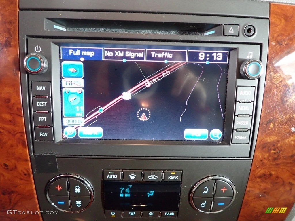 2010 Tahoe LTZ 4x4 - Sheer Silver Metallic / Light Titanium/Dark Titanium photo #4
