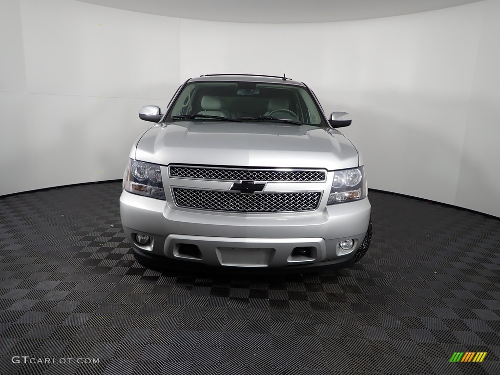 2010 Tahoe LTZ 4x4 - Sheer Silver Metallic / Light Titanium/Dark Titanium photo #6
