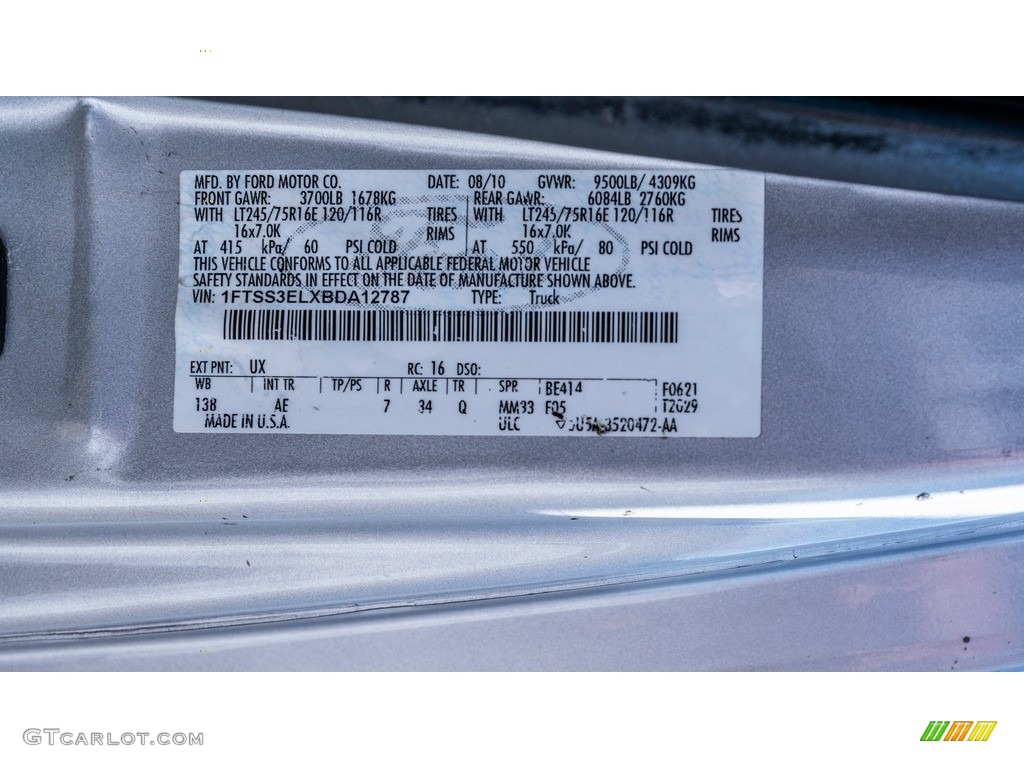 2011 E Series Van E350 XL Extended Utility - Ingot Silver Metallic / Medium Flint photo #30