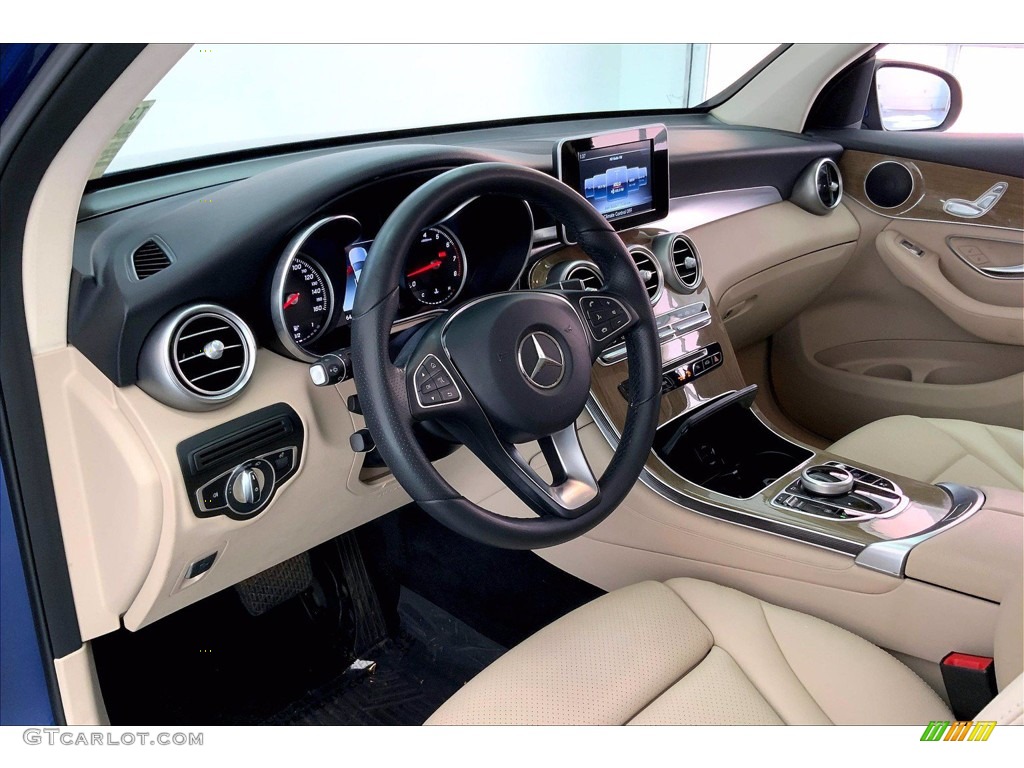 2018 GLC 300 - Brilliant Blue Metallic / Silk Beige/Black photo #14