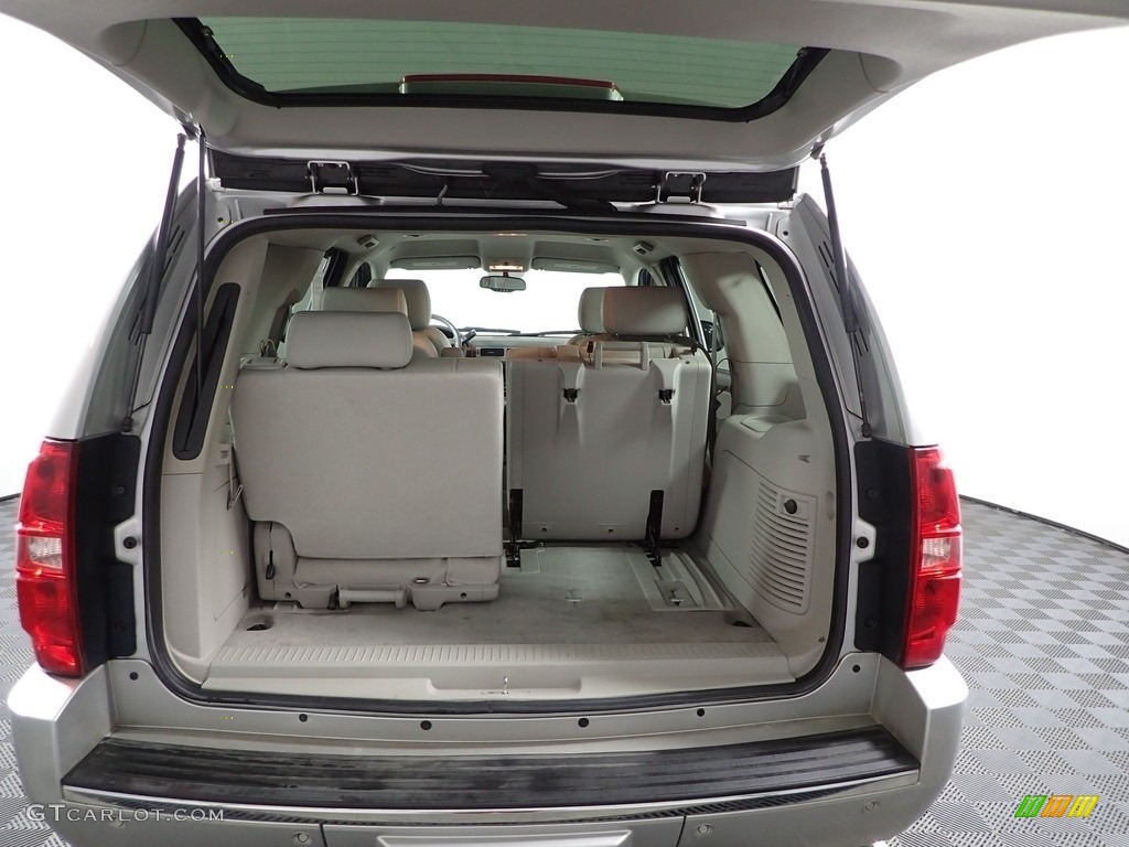 2010 Tahoe LTZ 4x4 - Sheer Silver Metallic / Light Titanium/Dark Titanium photo #13