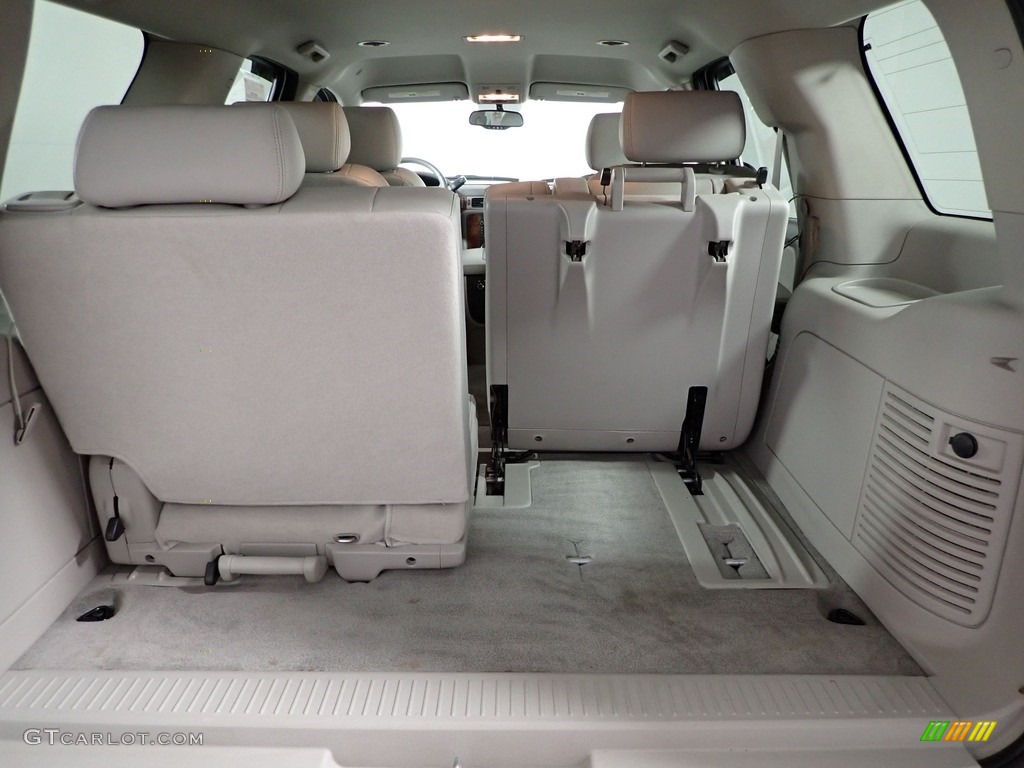 2010 Tahoe LTZ 4x4 - Sheer Silver Metallic / Light Titanium/Dark Titanium photo #14