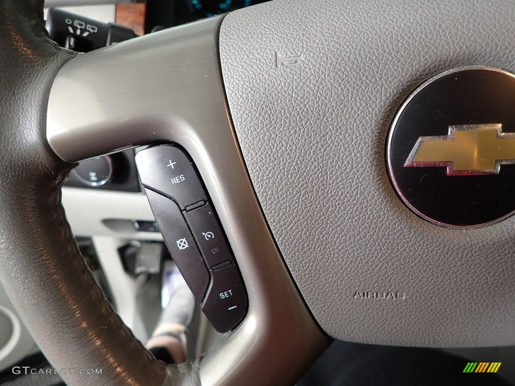 2010 Tahoe LTZ 4x4 - Sheer Silver Metallic / Light Titanium/Dark Titanium photo #22