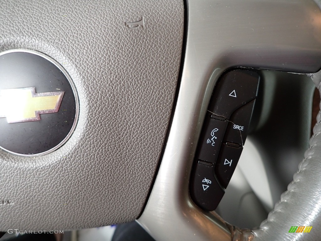 2010 Tahoe LTZ 4x4 - Sheer Silver Metallic / Light Titanium/Dark Titanium photo #23