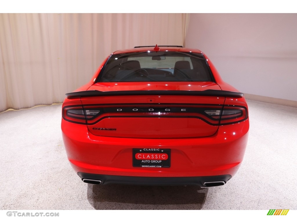 2017 Charger SXT AWD - TorRed / Black photo #22