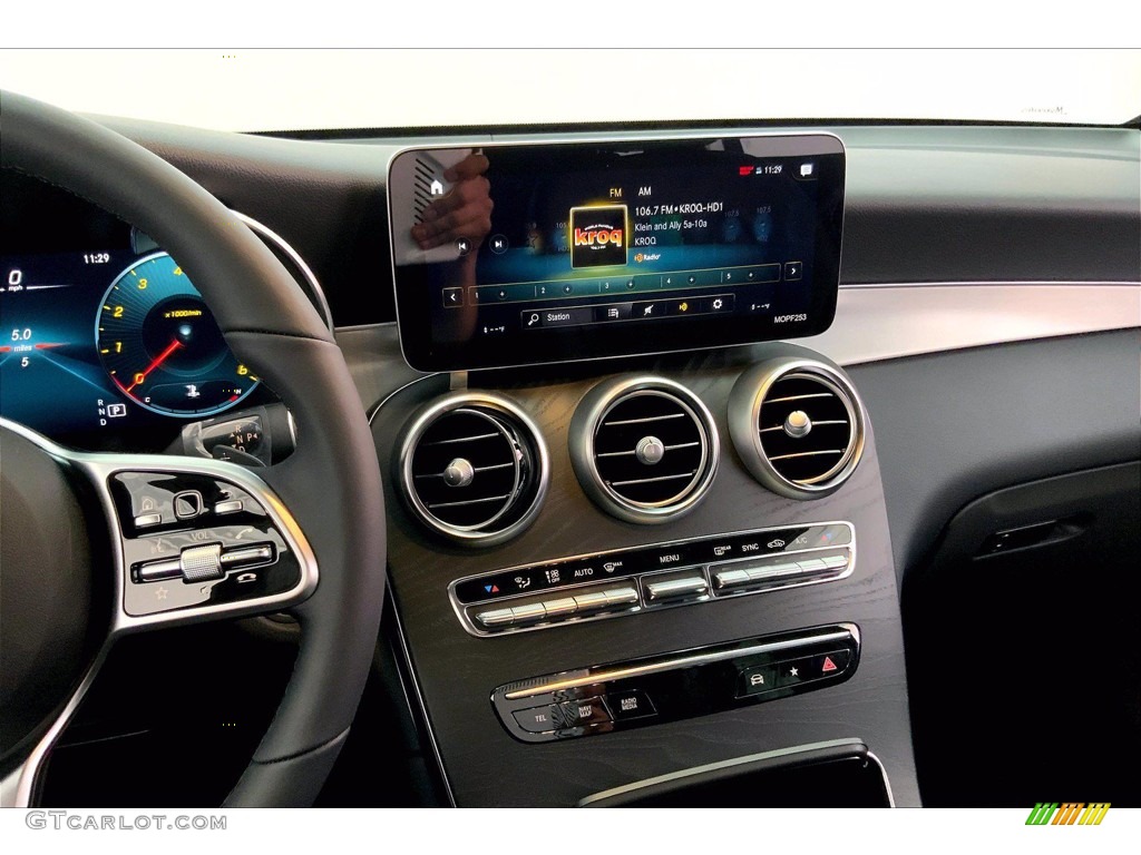 2022 Mercedes-Benz GLC 300 4Matic Controls Photo #143636885