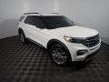 2021 Oxford White Ford Explorer XLT 4WD  photo #3