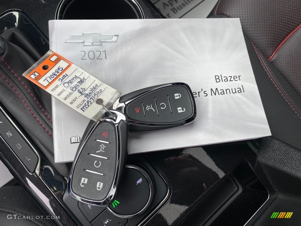 2021 Chevrolet Blazer RS Keys Photos