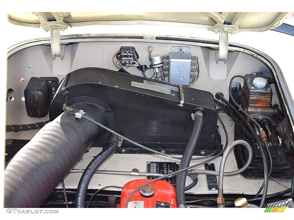 1959 MG MGA Roadster 1.5 Liter OHV 8-Valve 4 Cylinder Engine Photo #143642056