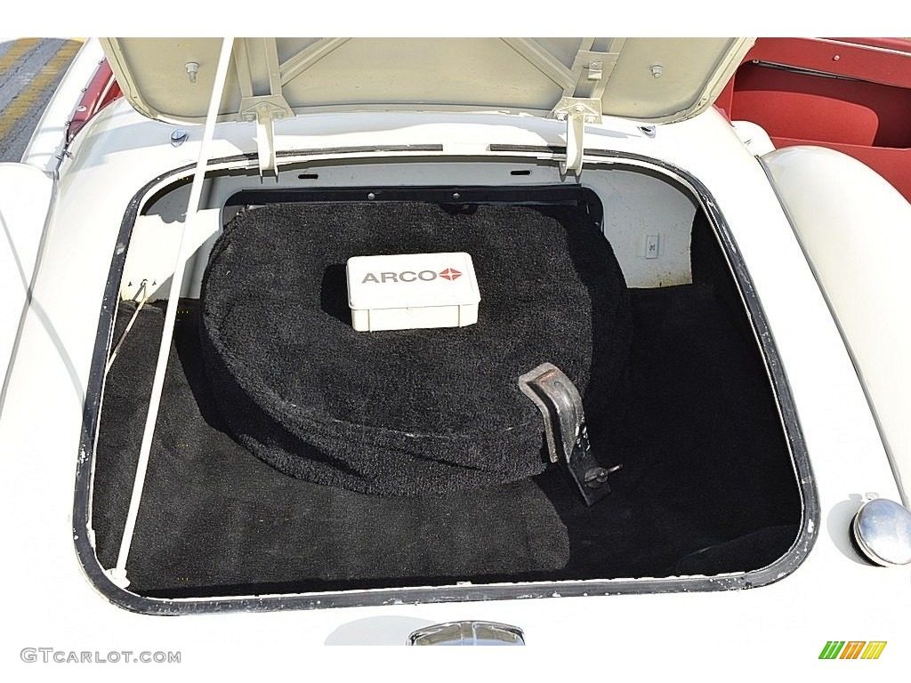 1959 MG MGA Roadster Trunk Photo #143642122