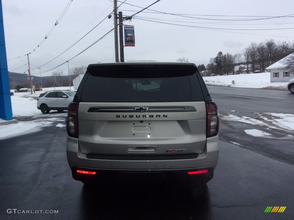 2022 Suburban RST 4WD - Iridescent Pearl Tricoat / Jet Black/­Victory Red photo #4