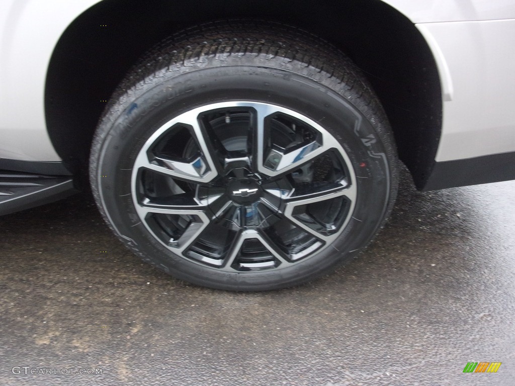2022 Chevrolet Suburban RST 4WD Wheel Photos