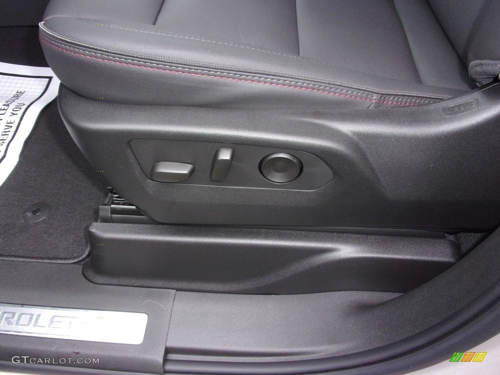2022 Chevrolet Suburban RST 4WD Front Seat Photo #143642839