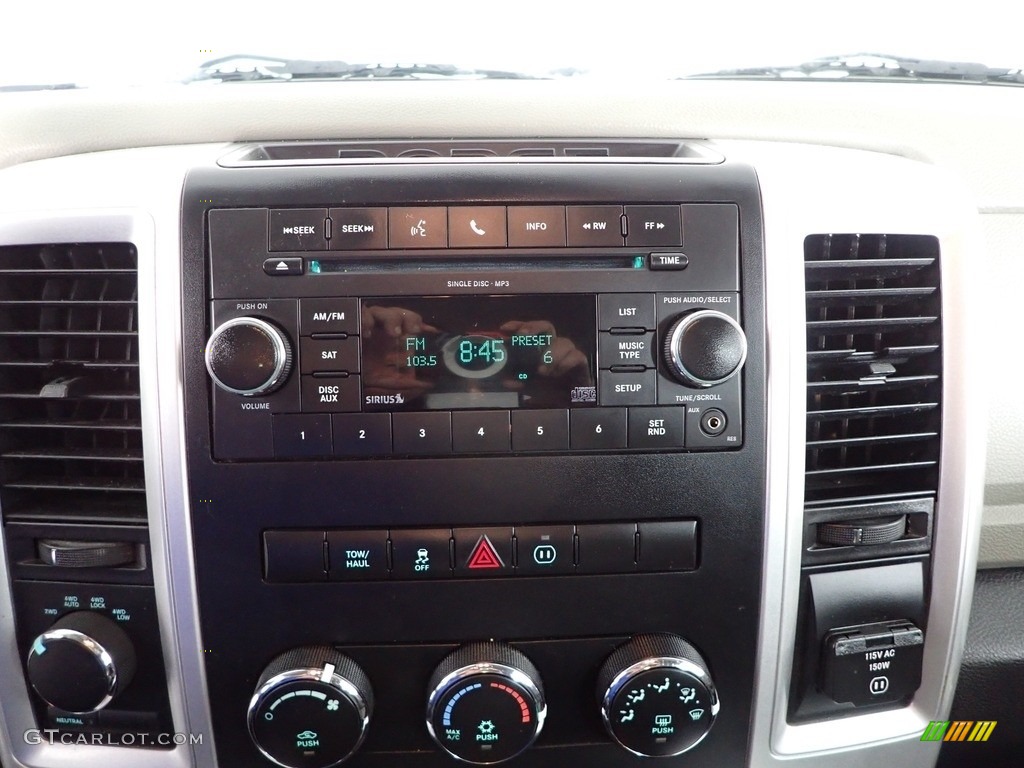 2011 Ram 1500 Big Horn Crew Cab 4x4 - Brilliant Black Crystal Pearl / Dark Slate Gray/Medium Graystone photo #17