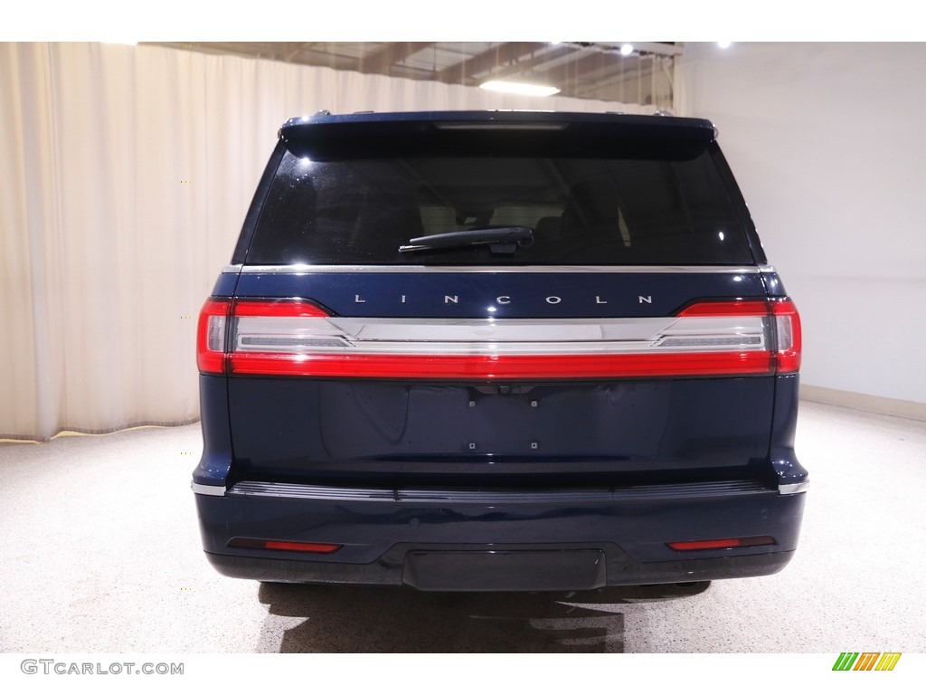 2019 Navigator L Reserve 4x4 - Rhapsody Blue / Cappuccino photo #25