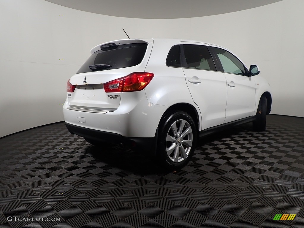 2013 Outlander Sport SE 4WD - White Pearl / Black photo #15