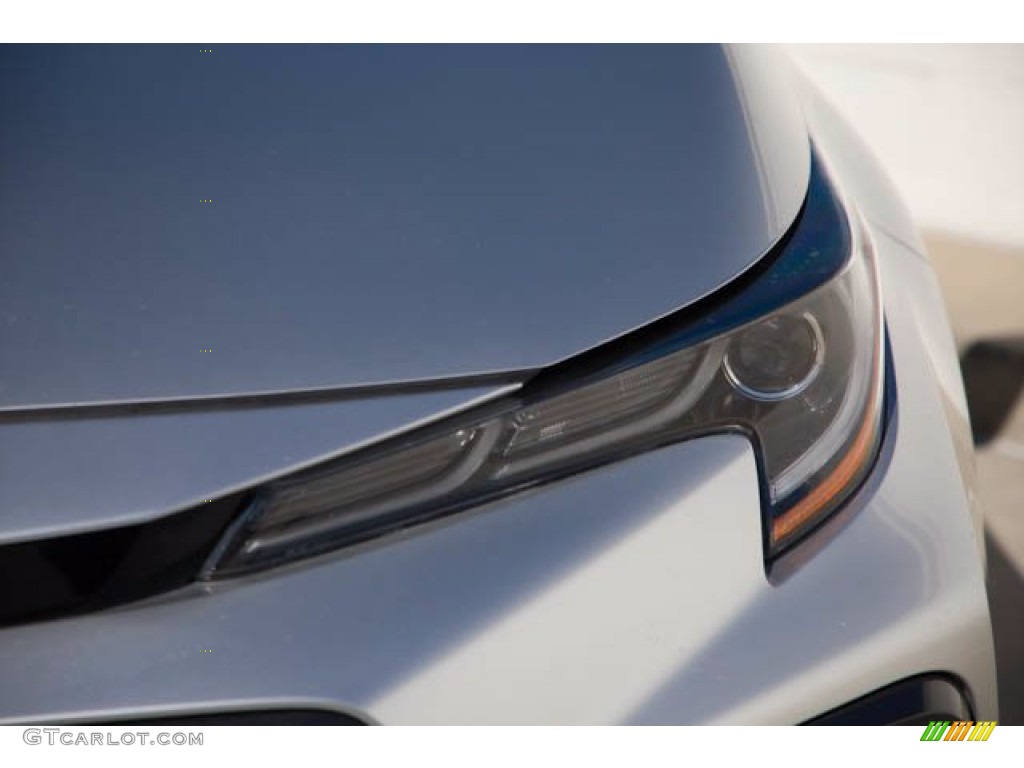2020 Corolla SE - Classic Silver Metallic / Black photo #9
