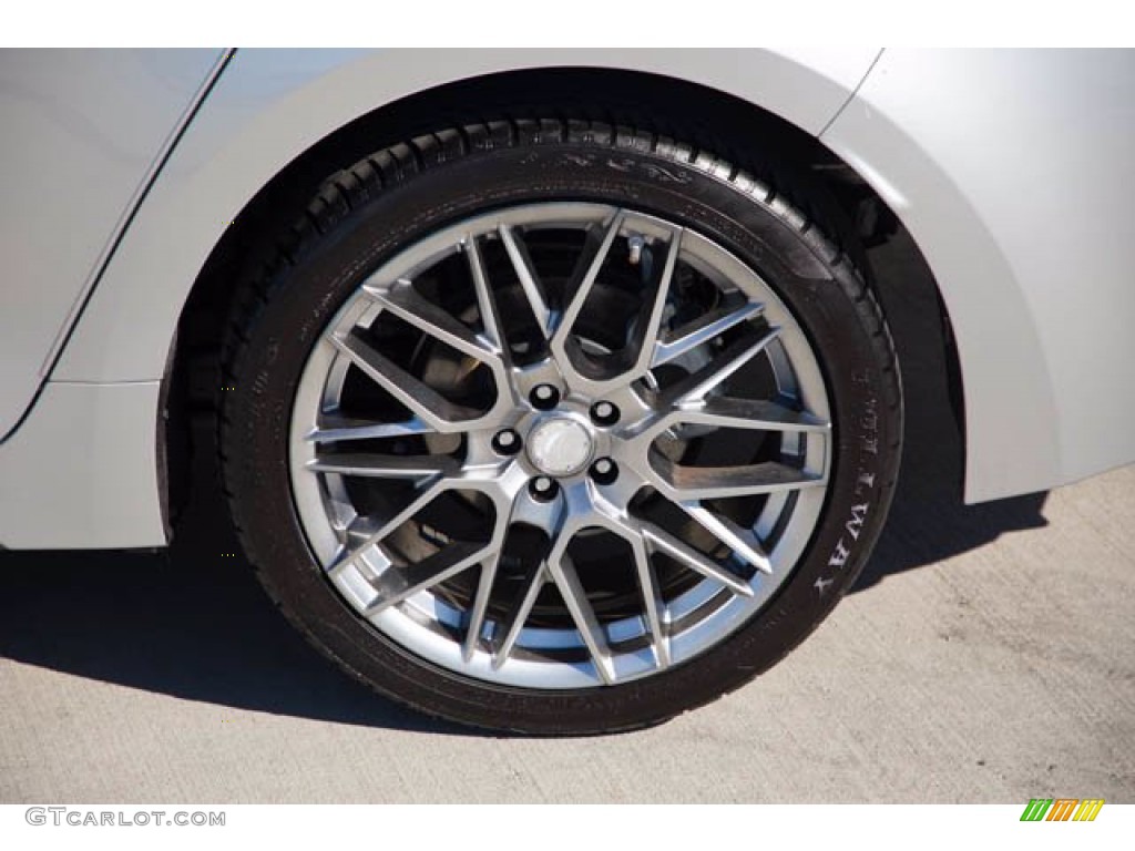 2020 Corolla SE - Classic Silver Metallic / Black photo #36
