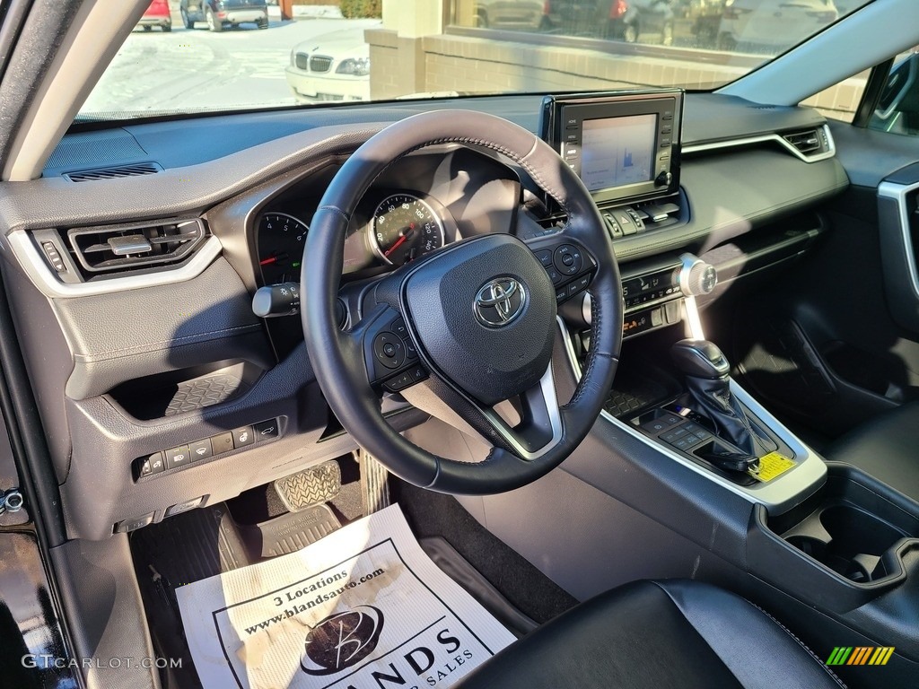 2019 RAV4 XLE AWD - Midnight Black Metallic / Black photo #10