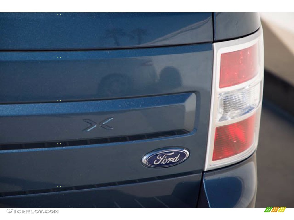 2019 Flex SE - Blue Metallic / Dune photo #13