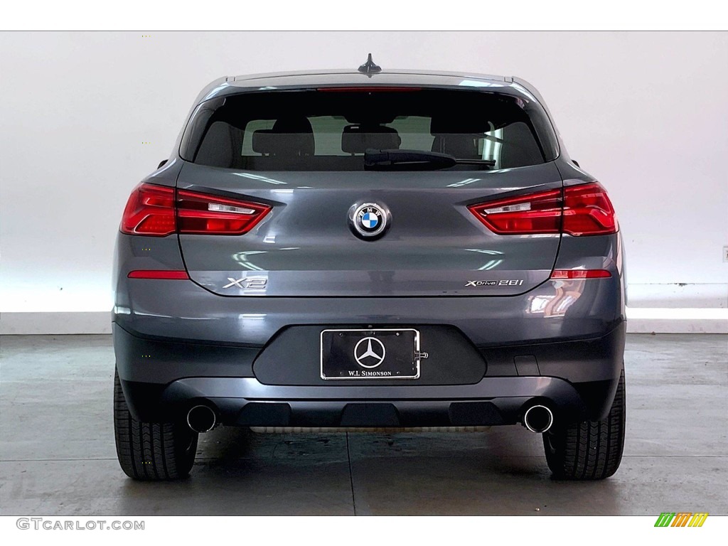 2018 X2 xDrive28i - Mineral Grey Metallic / Black photo #3