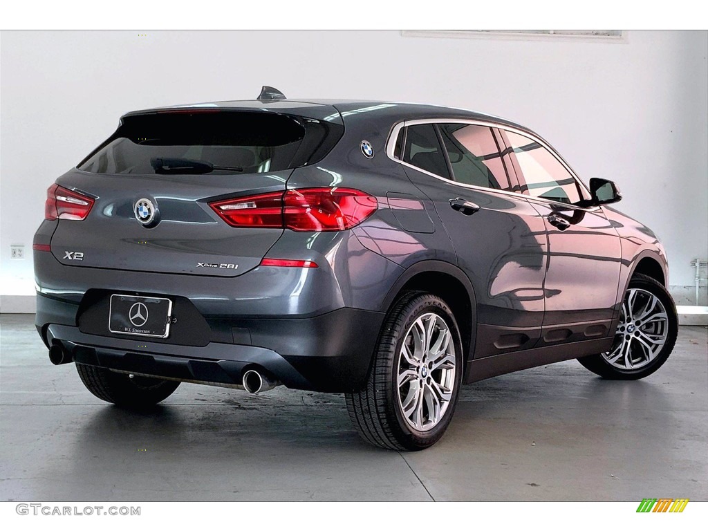 2018 X2 xDrive28i - Mineral Grey Metallic / Black photo #13