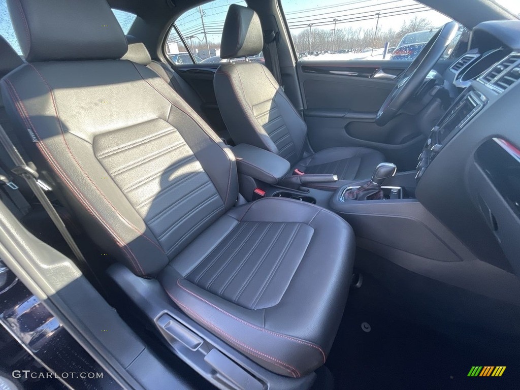 2017 Volkswagen Jetta GLI 2.0T Front Seat Photo #143650569