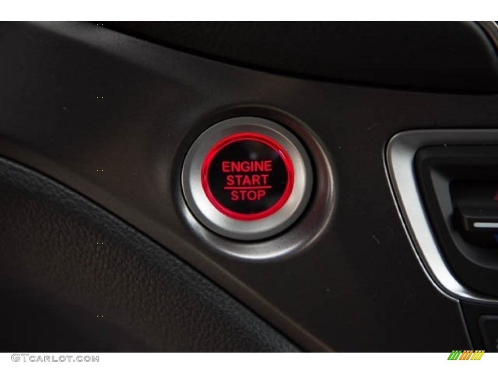 2022 Pilot Sport AWD - Lunar Silver Metallic / Black photo #22