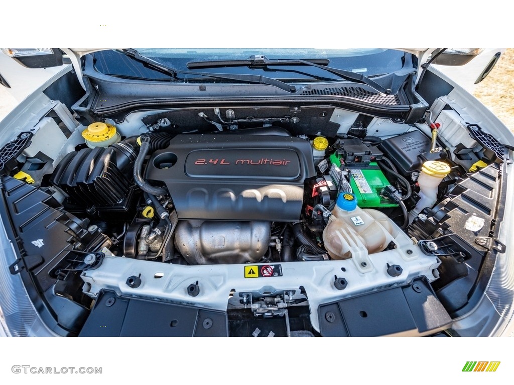 2015 Ram ProMaster City Tradesman Cargo Van Engine Photos