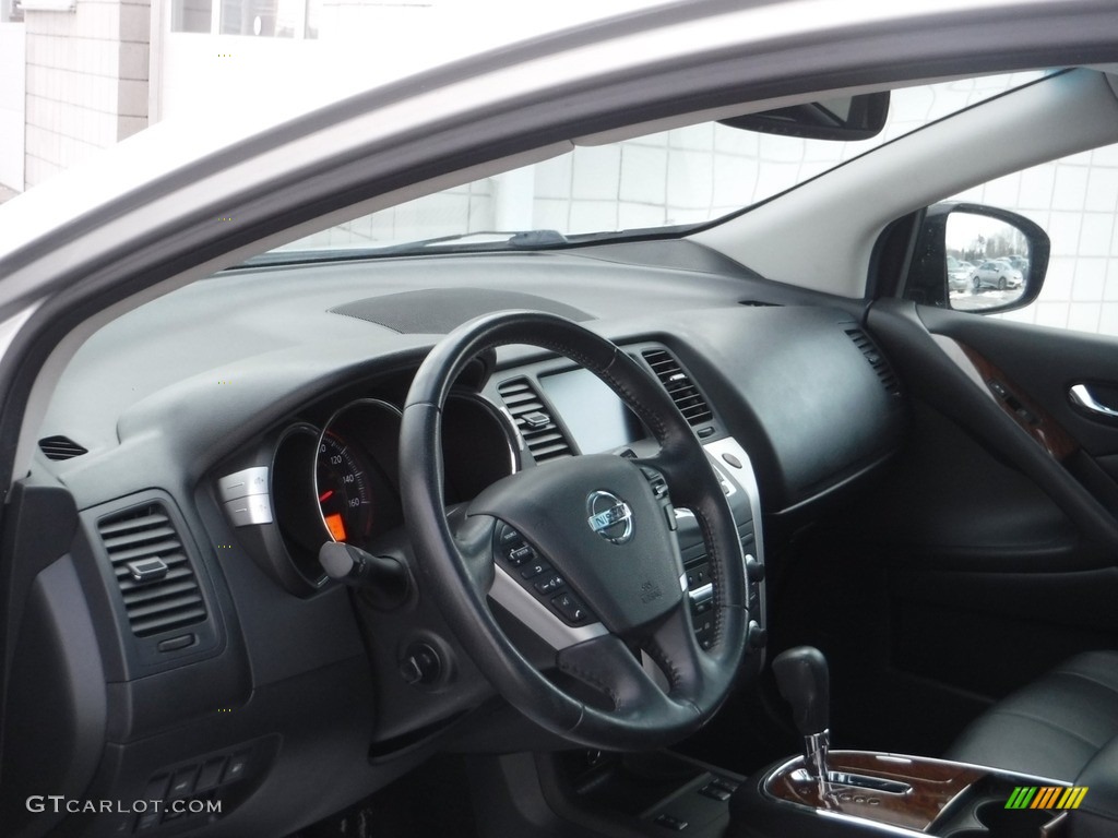 2010 Murano LE AWD - Brilliant Silver Metallic / Black photo #14